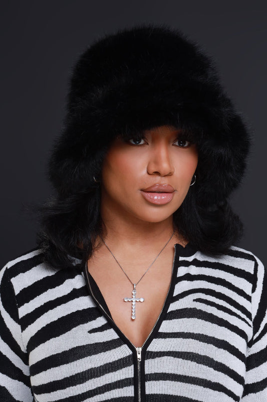 Pillow Talk Faux Fur Bucket Hat - Black