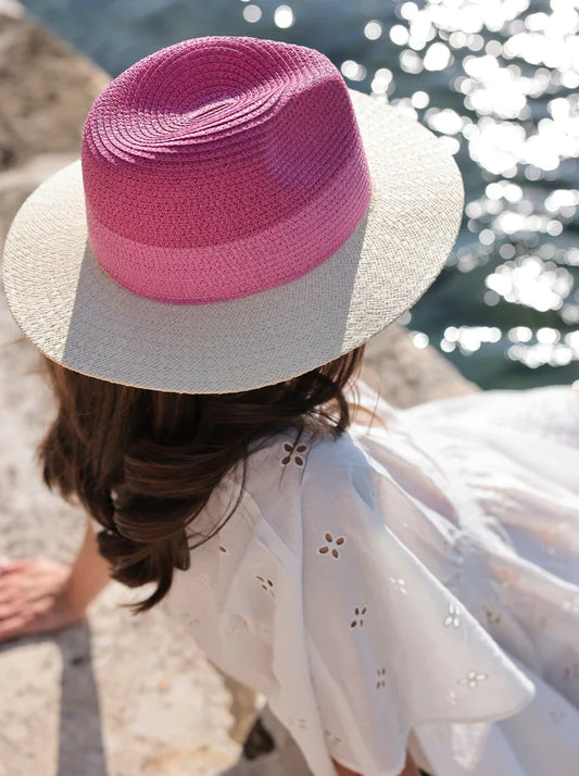 Andrea Hat